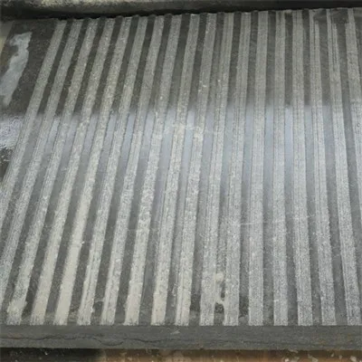 Pietra per terrazza in granito grigio sesamo